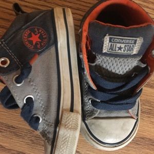 Converse Shoes - Size 7c shoes Converse Shoes - Size 7c shoes